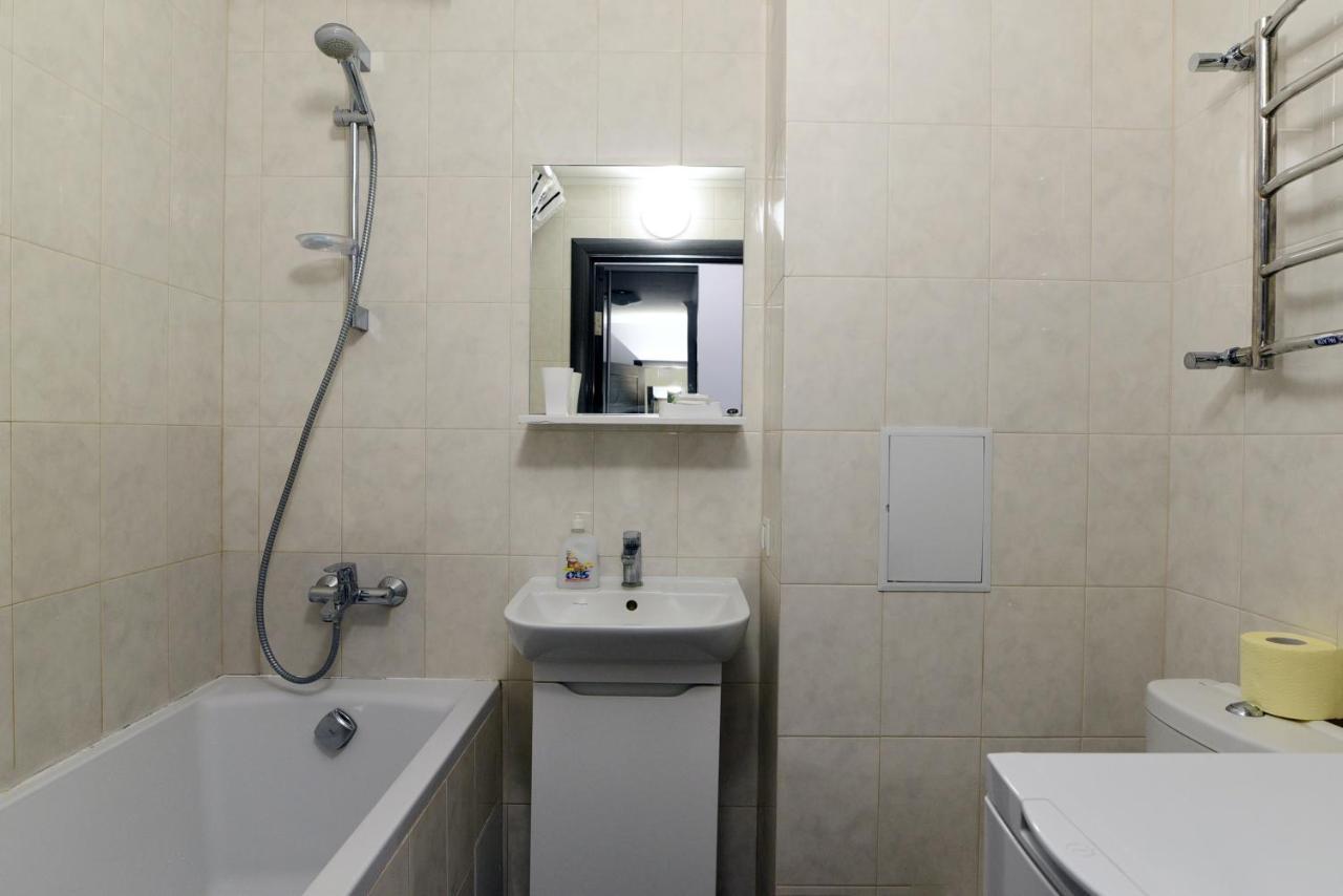 Apartament On Vasylia Lypkivskoho 24 Kiev Esterno foto