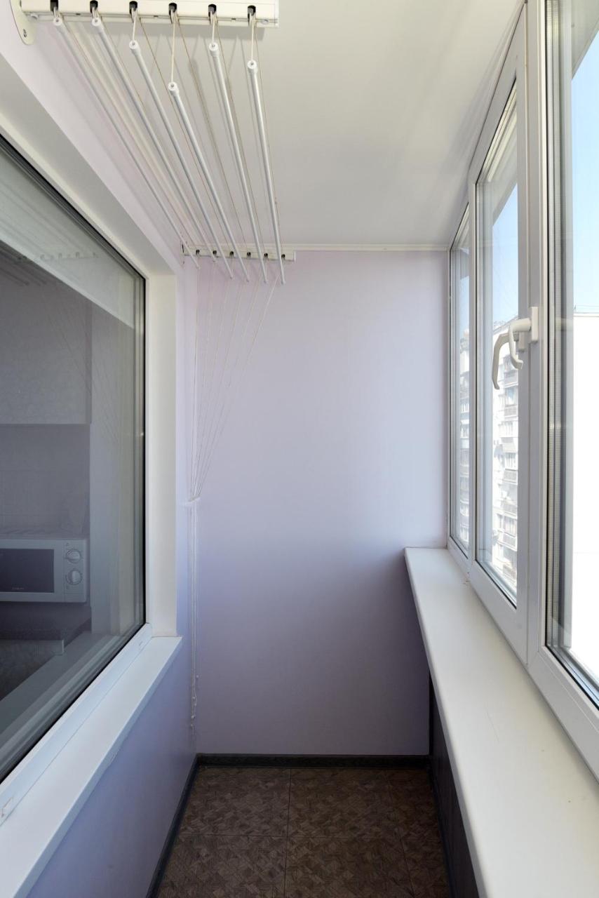Apartament On Vasylia Lypkivskoho 24 Kiev Esterno foto