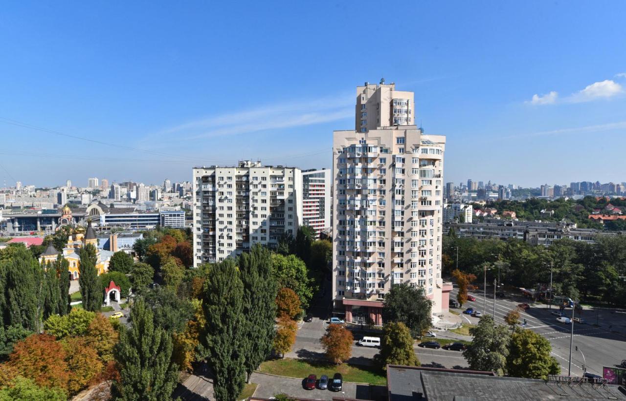 Apartament On Vasylia Lypkivskoho 24 Kiev Esterno foto