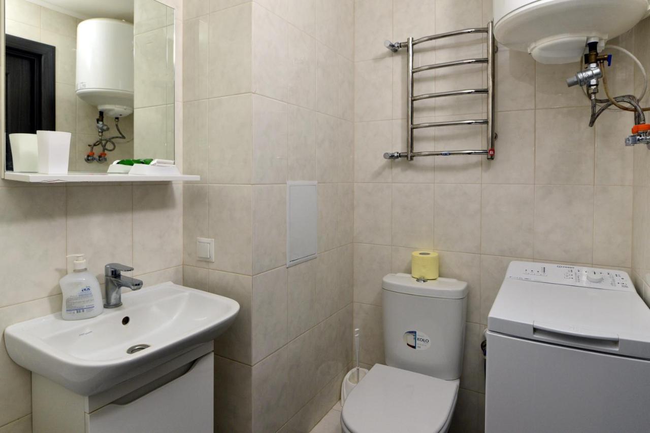 Apartament On Vasylia Lypkivskoho 24 Kiev Esterno foto